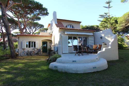 Authentic & Tranquil Villa
