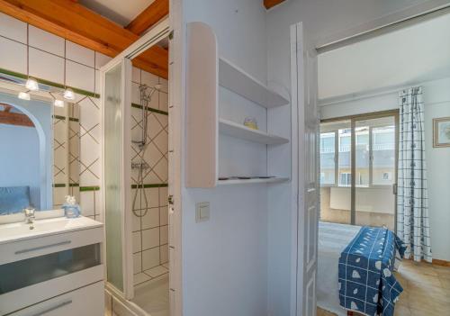 403a atico con piscina privada y vistas marina