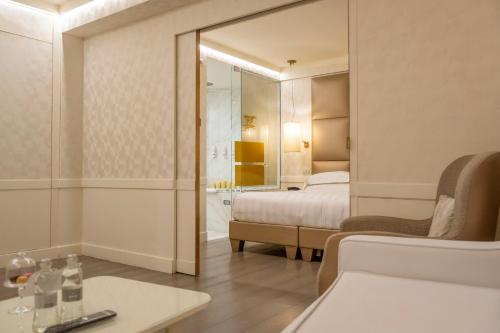 Ponte Vecchio Suites & Spa photo 69