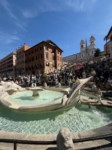 Midorigami Jacuzzi suite Spanish Steps apt photo 44