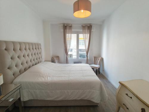 Ref MOLIERE BY Palmes d Or Properties