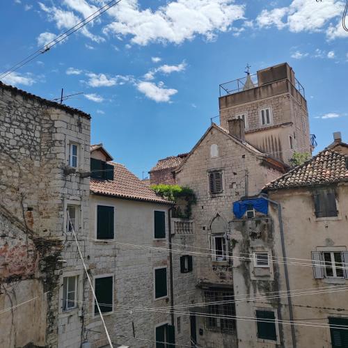 Luxury stone paradise within the walls of the Diocletian palace - old town