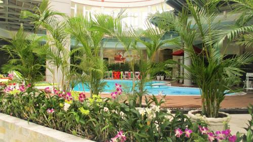 Bazén v ubytování Anh Dao Mekong 2 Hotel nebo v jeho okolí