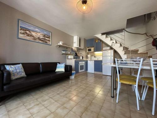 Appartement Climatisé Le Grau Du Roi GR1010-A7