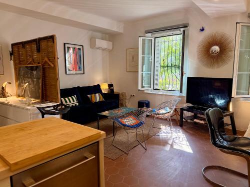ESTD - Cosy studio in Cannes - AC - 5min walk from beach