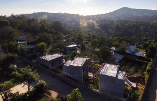 Φωτογραφία από το άλμπουμ του Twelve Oclock Resort σε Si Khio