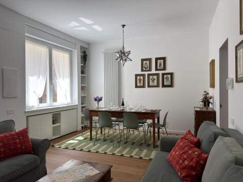 Apartment with Terrace Colosseum