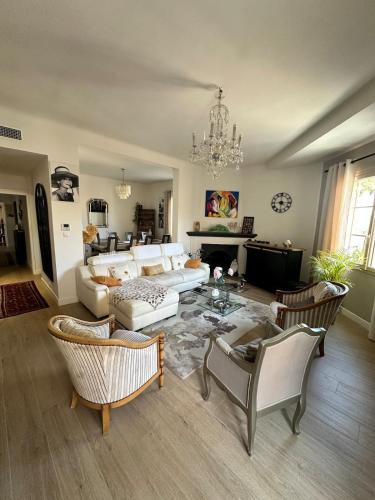 Appart 128m2 St Raph Centre, 400m des plages