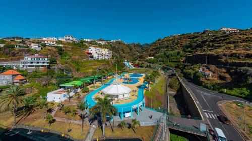 Madeira Home at Cliff Residence