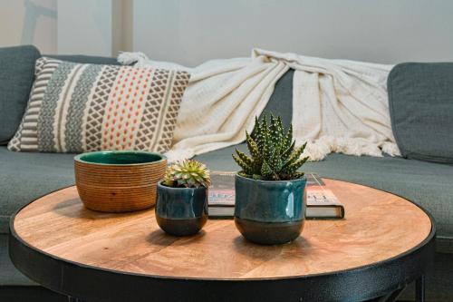 Discover Athens from an Upscale flat in Koukaki!