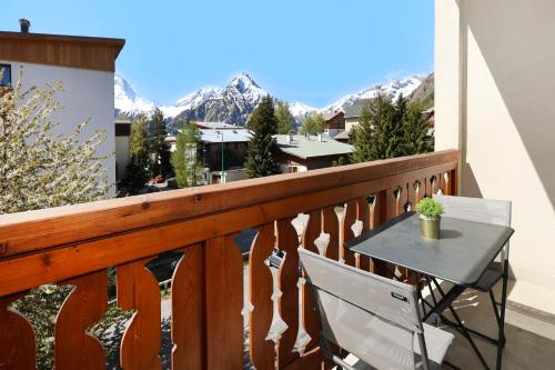 Pied des pistes, balcon avec vue, chic, Cosy et lumineux