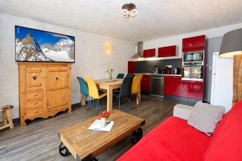 Pied des pistes, balcon avec vue, chic, Cosy et lumineux