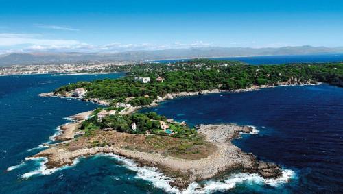 MALTE-Entrée Cap d'Antibes, perle tout confort - Rare