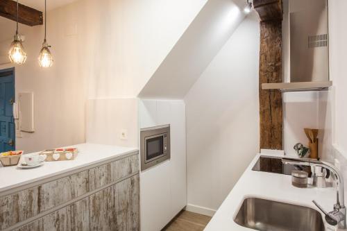Apartamento en el casco antiguo de Bilbao - ATERIAGROUP