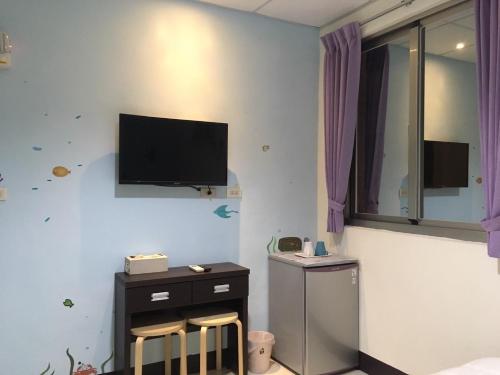 Televisyen dan/atau pusat hiburan di HFun Hotel