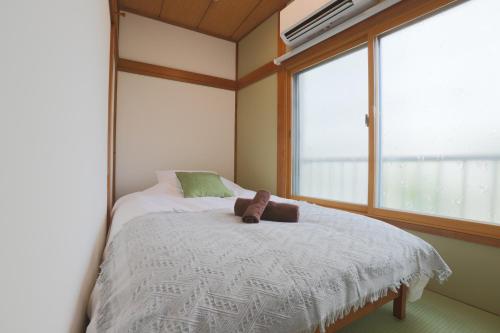 Urban Nest Tokyo Rokugo Unique Train View 2BR House