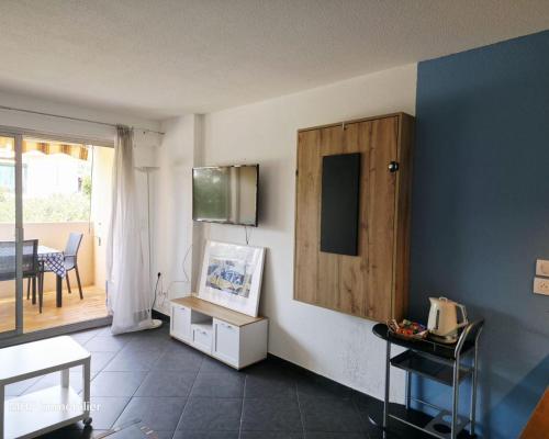 Studio Azzuro