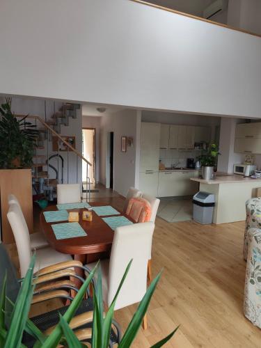 Apartment Robbie near Lapad beach