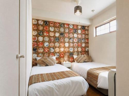 Spacious 3BR Apartment for 8 guests near Namba with Free WiFi