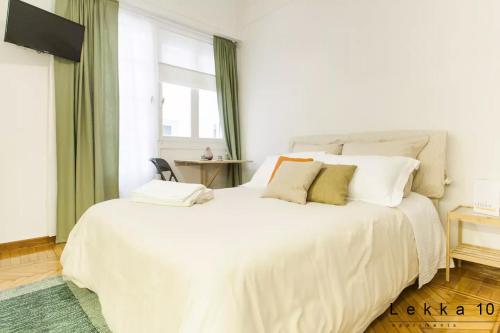 Posteľ alebo postele v izbe v ubytovaní Lekka 10 Apartments