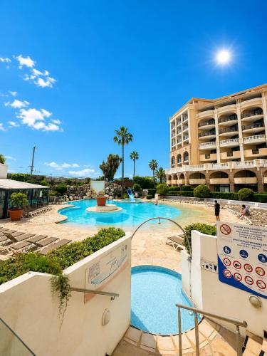 Charmant appartement au cœur de Cannes, proche Palais et Croisette, piscine et mer à 1 min