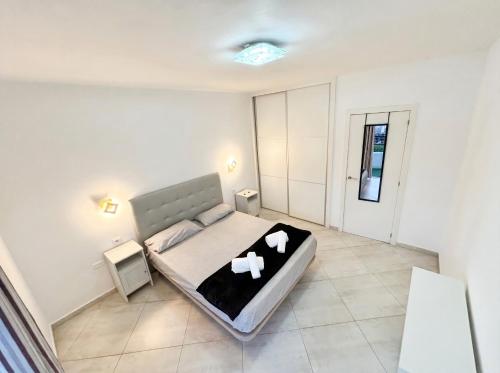 Paraiso Apartment 1km walk to beach