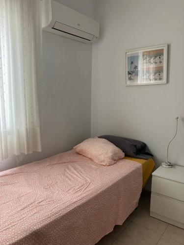 Budget Good Location Bedroom