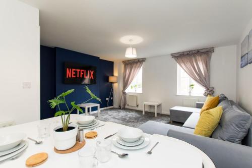 #Cloudstays Birmingham - City Getaway Luxury Townhouse Free Parking 2 Lakes photo 5
