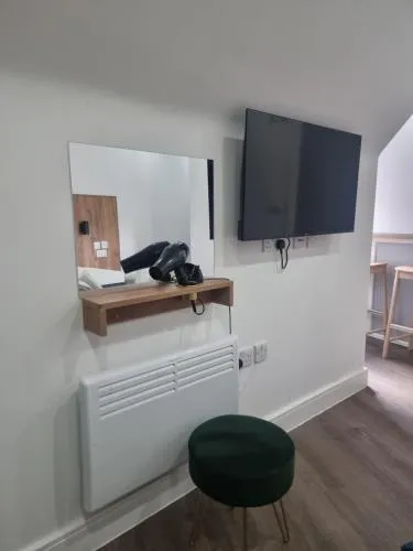 10 Chic studio Apartments in Birmingham city centre photo 30