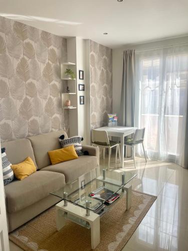 Bright apartment at Mimi’s