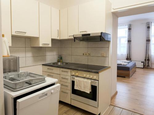 3 Apartments, 3 Min Enkplatz, 9 Min City Center
