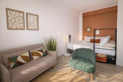Le Petit Safran - Une chambre et terrasse