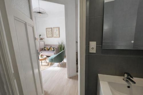 Le Petit Safran - Une chambre et terrasse