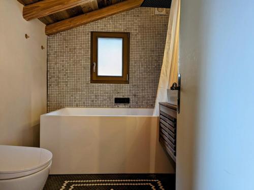 Beautiful, quality spacious apartment with easy access to ski slopes