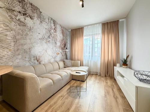 Kłodzka Homely Apartment by BookingHost