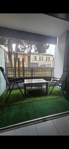 T3 deux chambres, Parking privé et T3 situé à 15 min à pied du Palais des Papes
