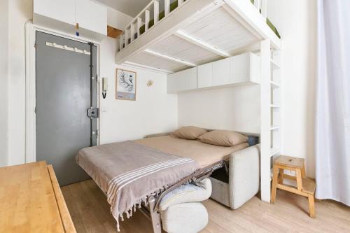 Opera 9th Cosy Studio with Mezzanine managed by Mey Agency