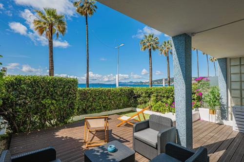 Exclusive Seafront Gem - Direct Beach Access - Terrace - Private parking - 8 people - Juan-les-Pins