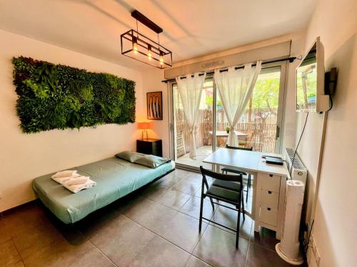 Urban Jungle Studio