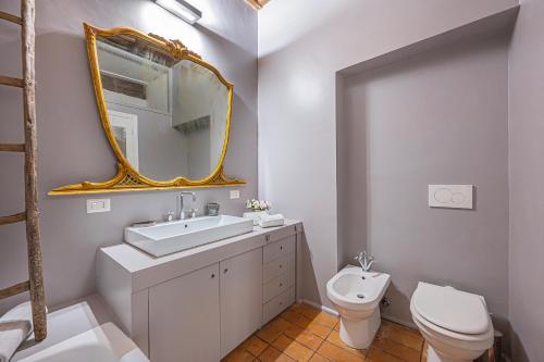 Trilussa Luxury Apartment - Heart of Trastevere