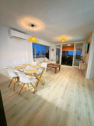 Espectacular apartamento en Playa de San Juan con vistas panorámicas al mar y a la ciudad de Alicante - Cabo Huertas