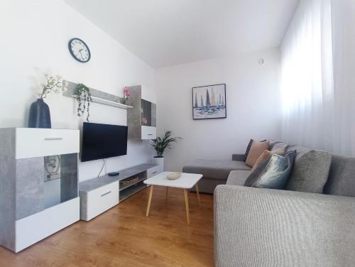 Zara Central Apartment - Old Town & balcony