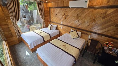 Comfortable guest rooms at Xuan Son Lakeside Bungalow, Xuan Son Lakeside Bungalow