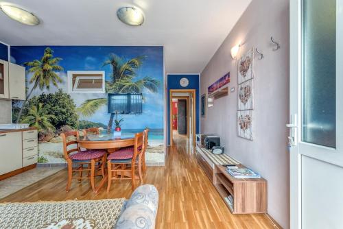 Apartment with nice terrace