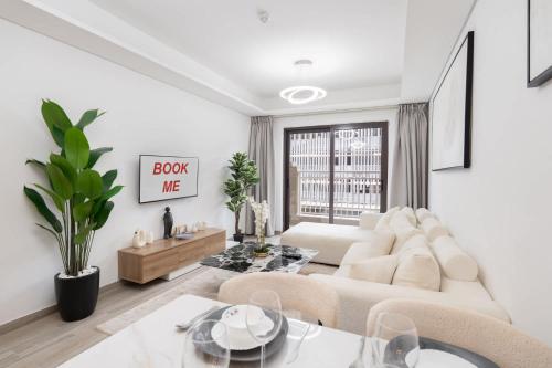 Free housekeeping visits during your stay - Stayshort - Sophisticated 1 Bedroom Apartment Sleeps 2