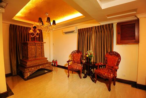 Gallery image of Union Square Hotel in Yangon