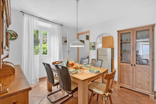 Casa Berta Brissago 1 with Balcony for Four - Happy Rentals