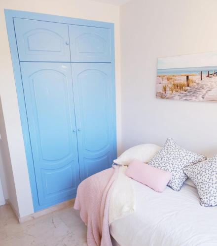 Apartment 50m from the beach-swimming pool-garage