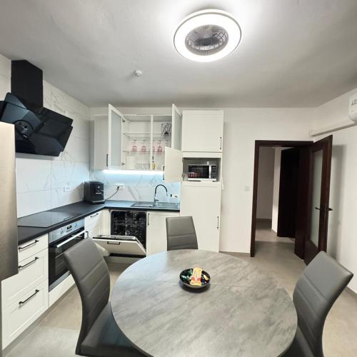 Apartment Višnja