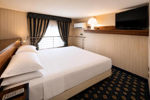Phi Hotel Principe — Bedroom